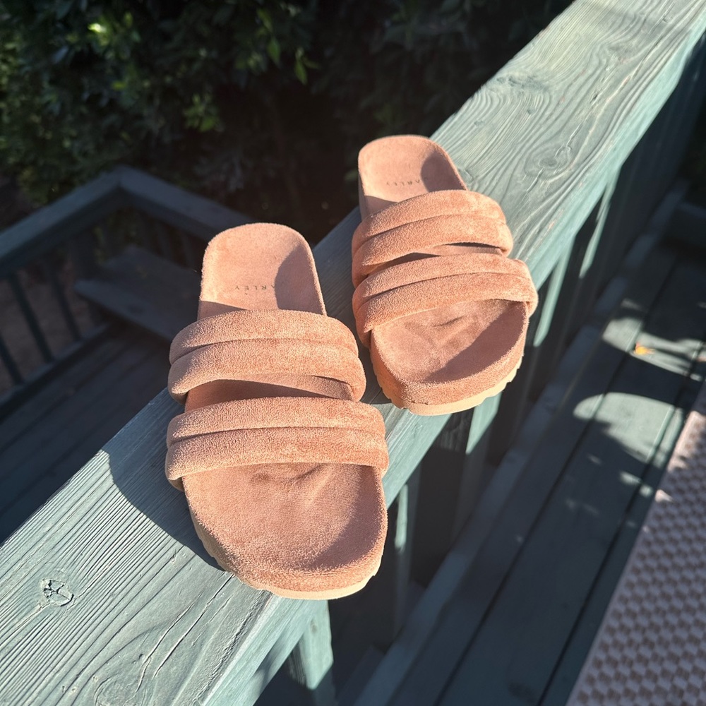 Varley Giles Quilted Slides 6 - Picture 6 of 10